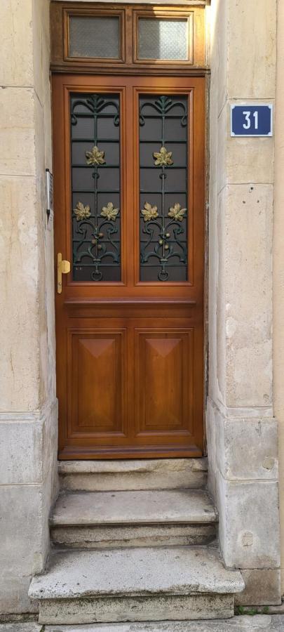 Le Cocon Aux Portes De La Place Stanislas Nancy Exterior photo